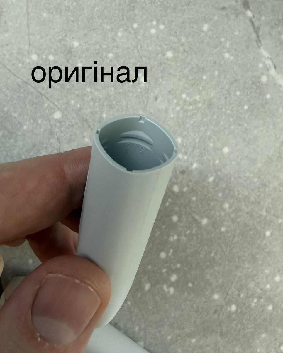Оригинальный Mounjaro KwikPen: чёткие литые отметки пресс-формы внутри колпачка